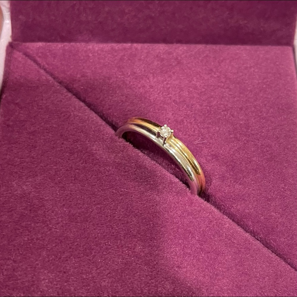 18kt solid gold and solitaire diamond two tone band